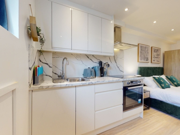 687676c2b6cad20476a4b90d_6157335b08b47a7e7be07e3f5cf5a199d6ec9ca3ebc4b5883c1098f4703e9e54