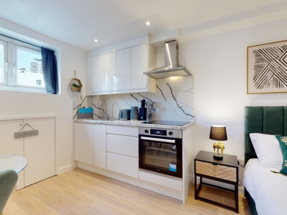 687676c2b6cad20476a4b90d_e0385cf99cd4df0066b2a1370bbcdc31276fa52435be1b5b63dbb9c920ead19d